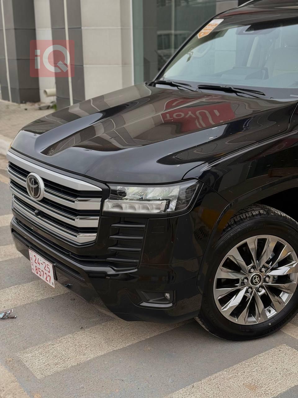 تويوتا لاندكروزر